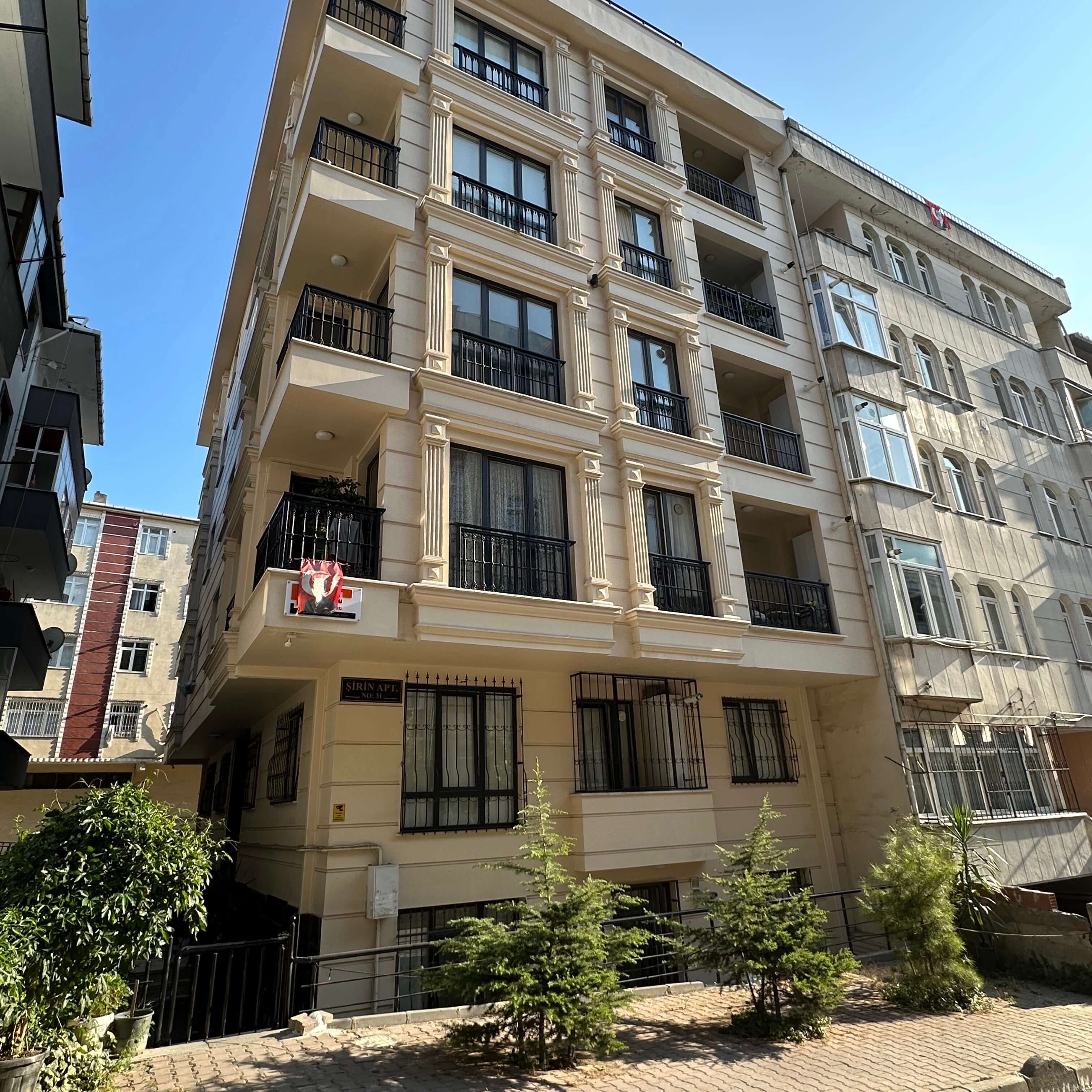 Şirin Apt.