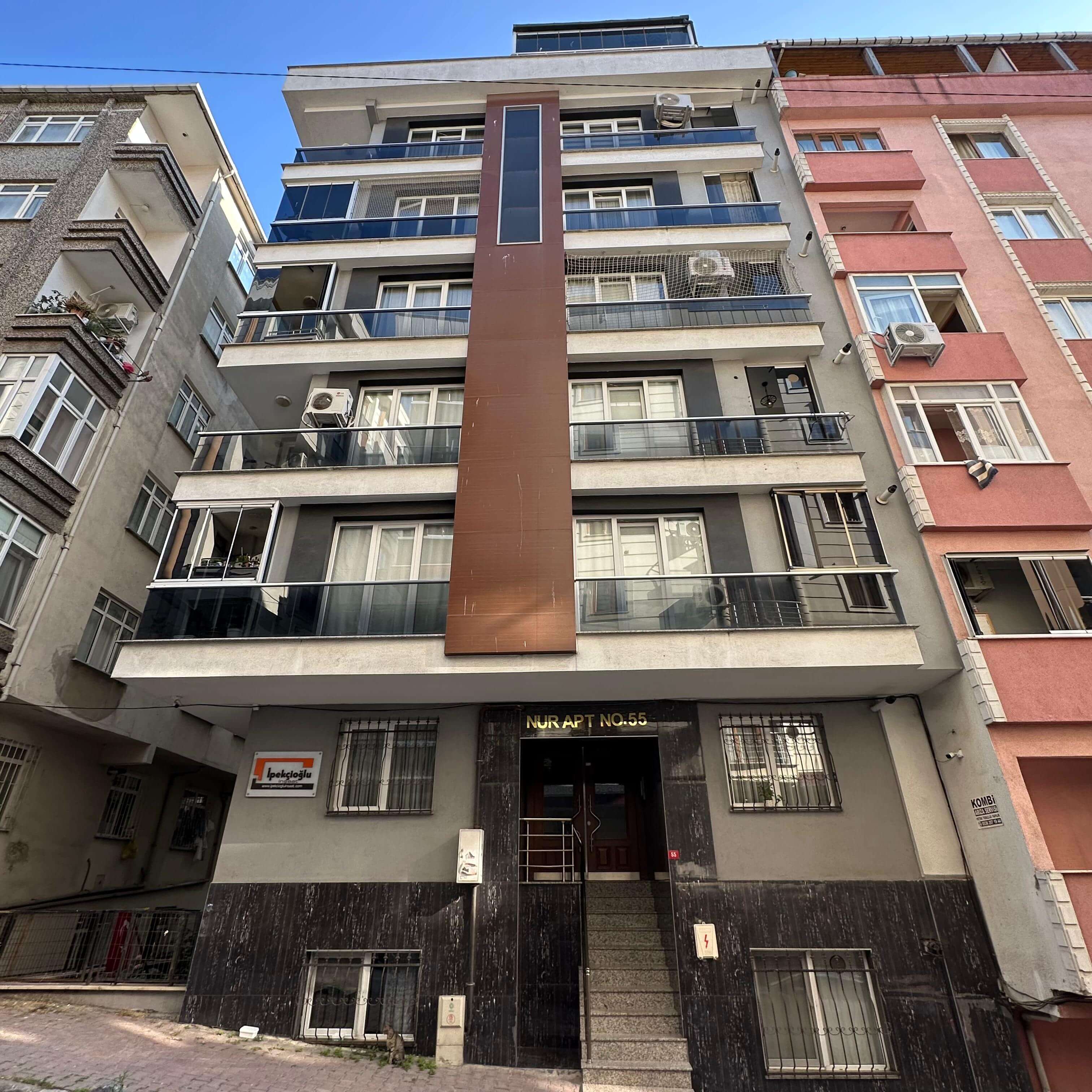 Başak Sokak Nur Apt.